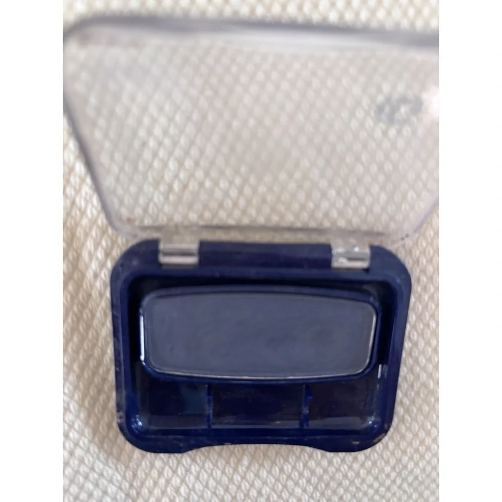 Covergirl Professional Eye Enhancers Blue Flannel‎ Not Sealed, But Unused 3429